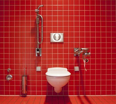 Comment bien nettoyer votre salle de bain?